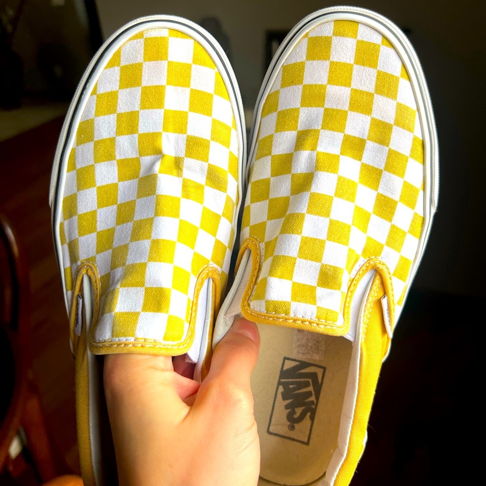 Size 10 womens checkerboard slip on vans